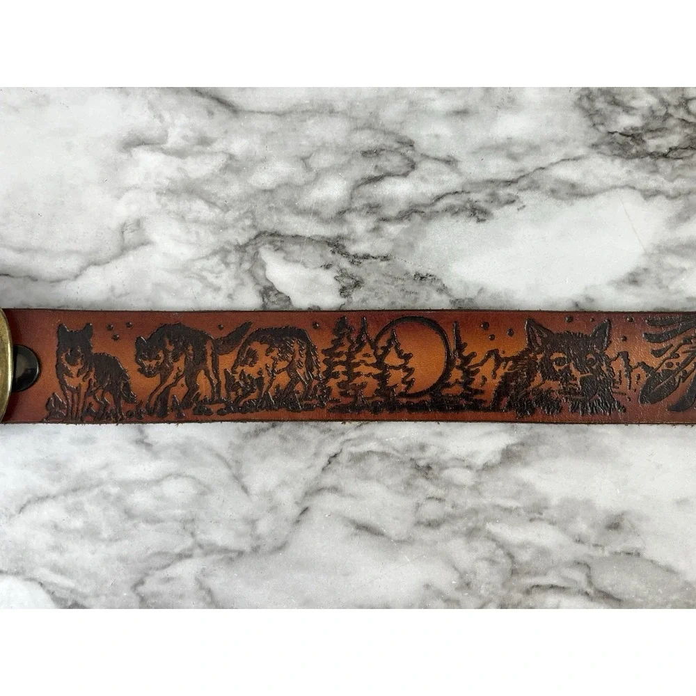 The Unbranded Brand tooled vtg