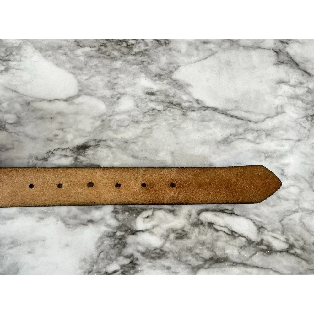 The Unbranded Brand tooled vtg