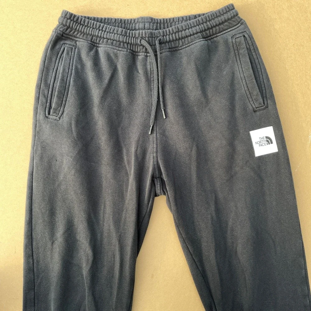The North Face Joggers Mens Small Black Casual Sweatpants Fleece Logo Patch