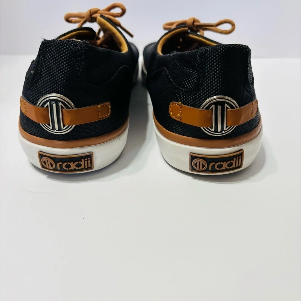 Radii comfort men black