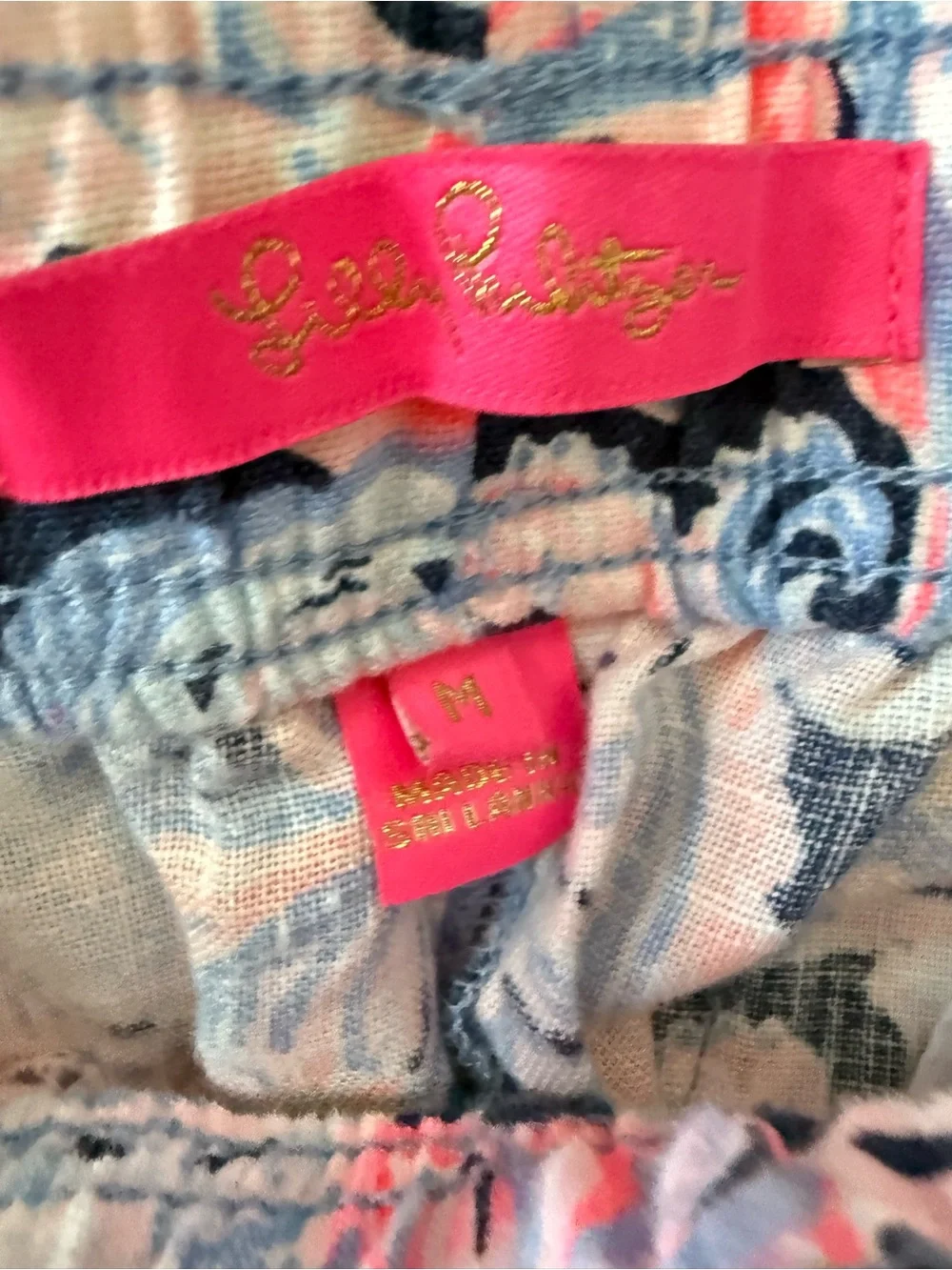 Lilly Pulitzer capsule blue