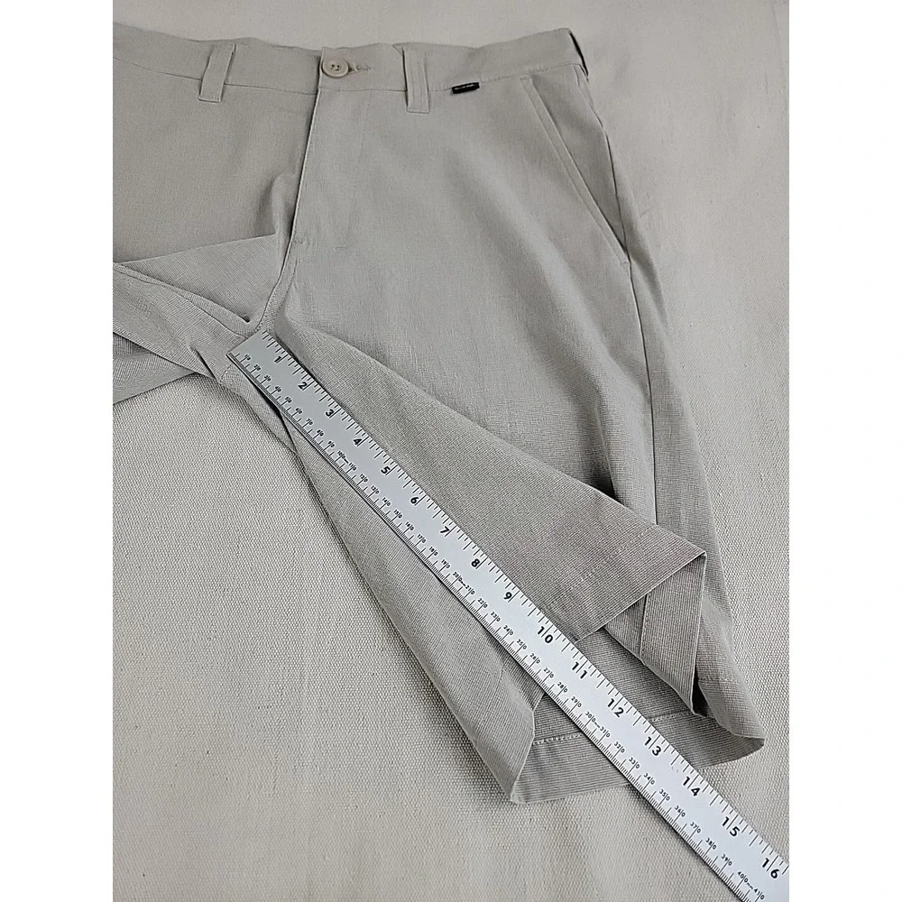 Travis Mathew hip wear