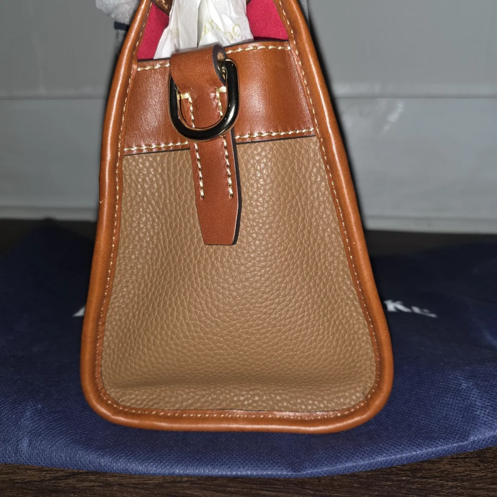 Dooney & Bourke dooney bourke