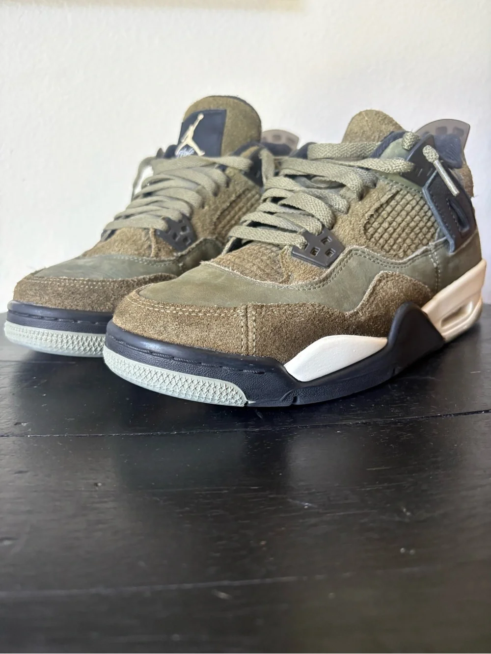 Nike Air Jordan 4 YOUTH Sneakers - Olive/Black
