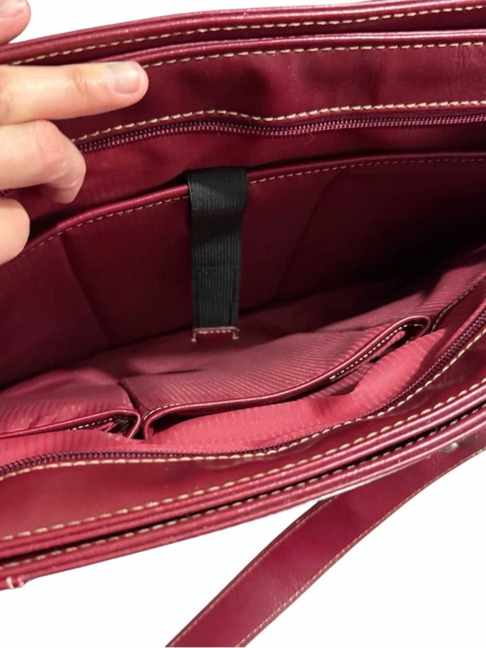Franklin Covey red leather multi-compartment expandable briefcase/ laptop Bag