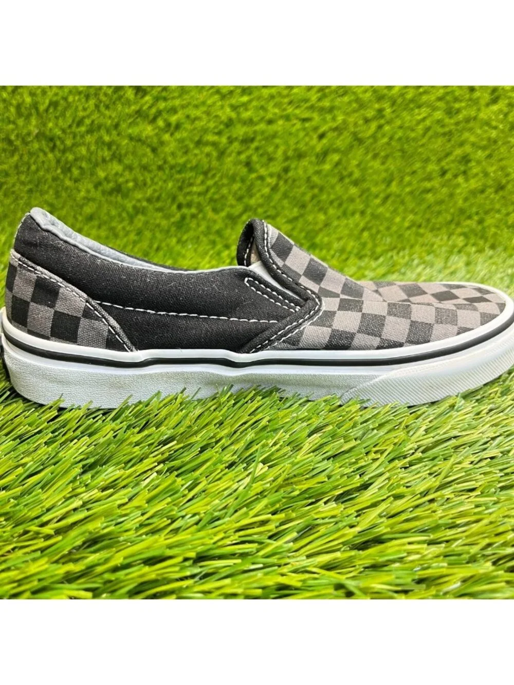 Vans please review