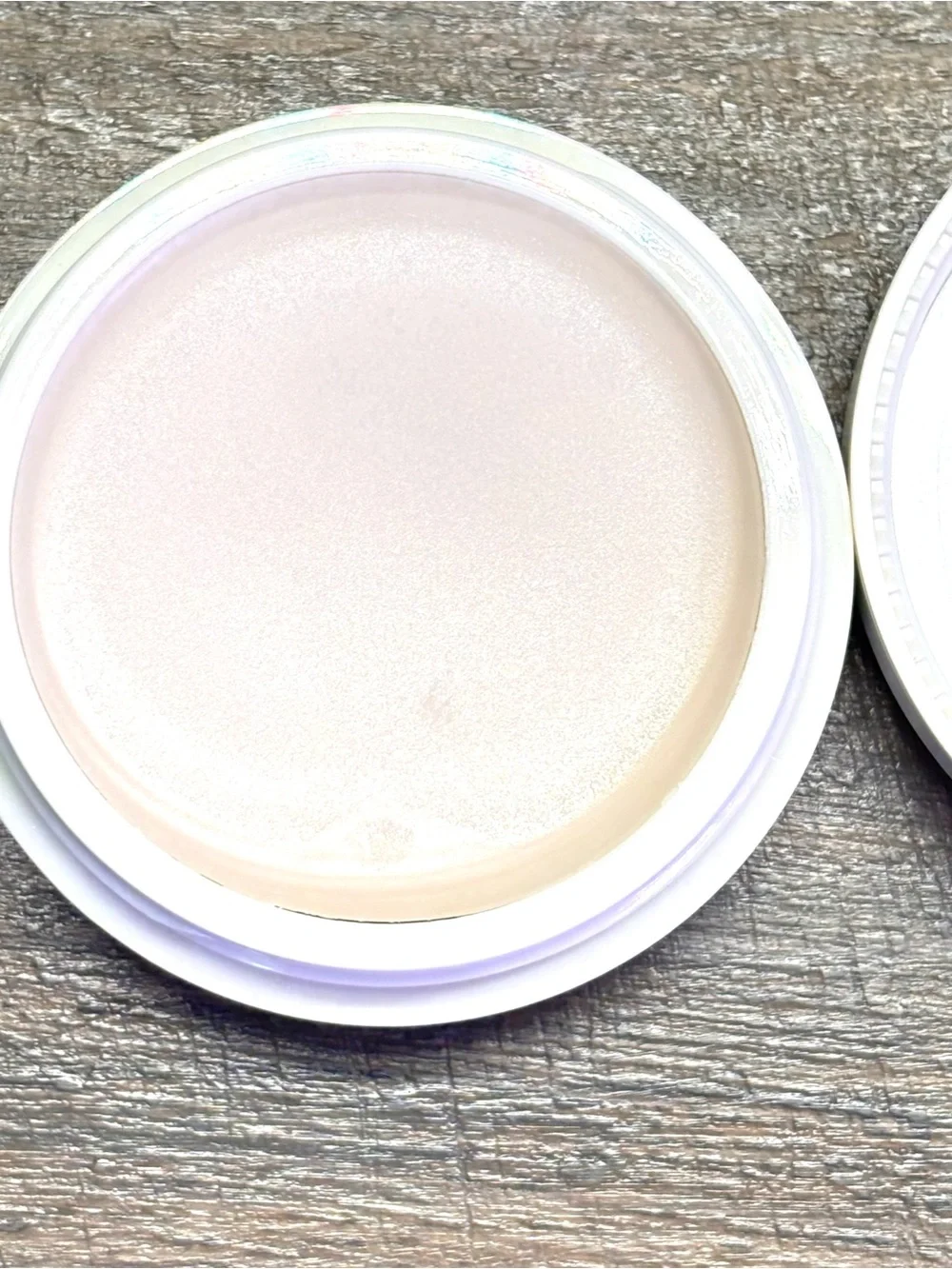 Bonjout Beauty brand new