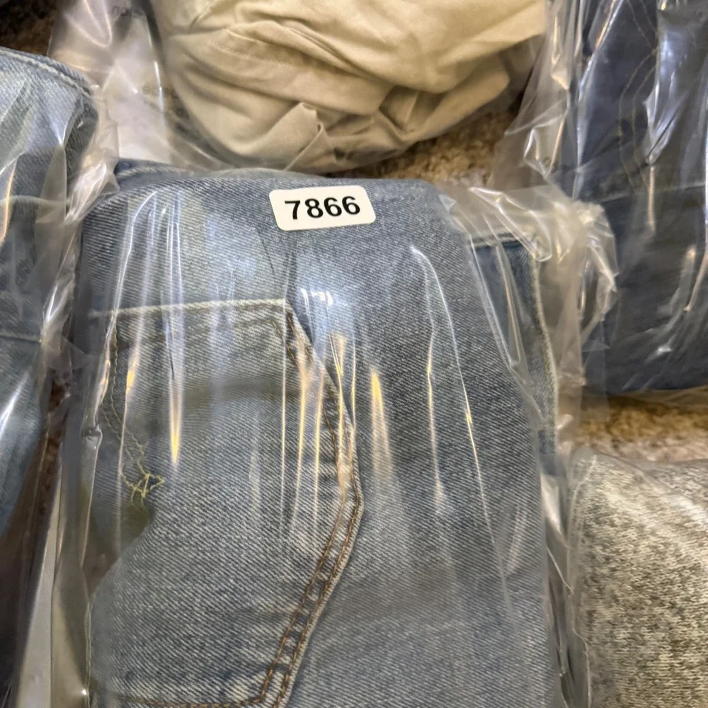 Levis 550 Relaxed Fit Tapered Leg Blue Denim Jeans Mens 40x30 Medium Wash