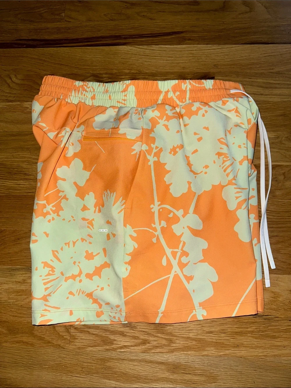 lululemon athletica one pair