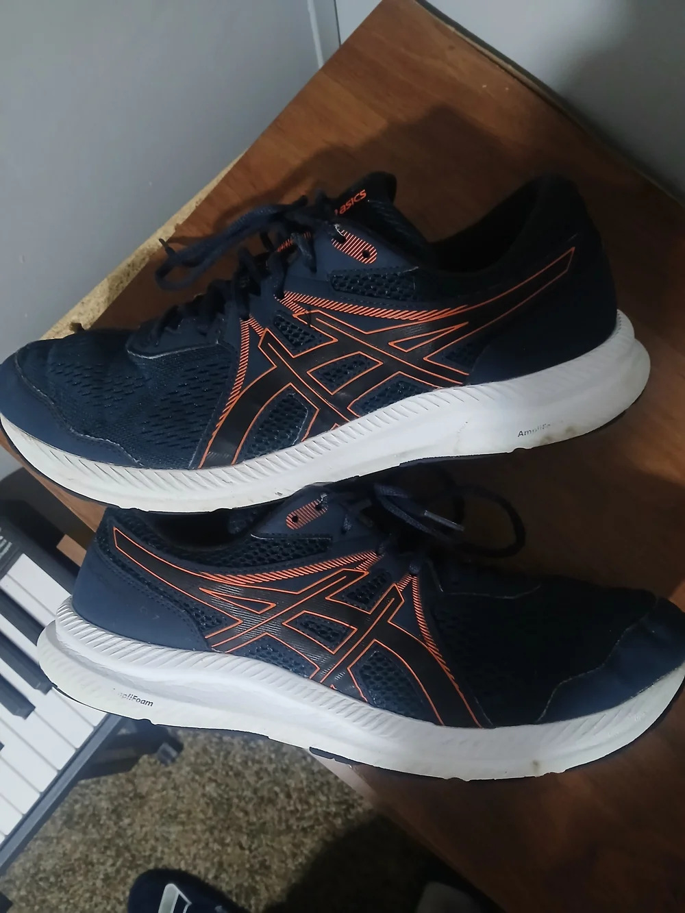 Asics lightweight breathable padded