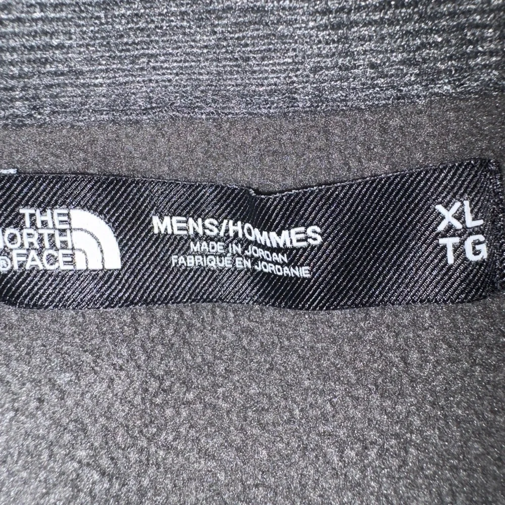 The North Face Men’s Mock Neck 1/4 Zip Pullover Sweatshirt Jacket Gray Black XL