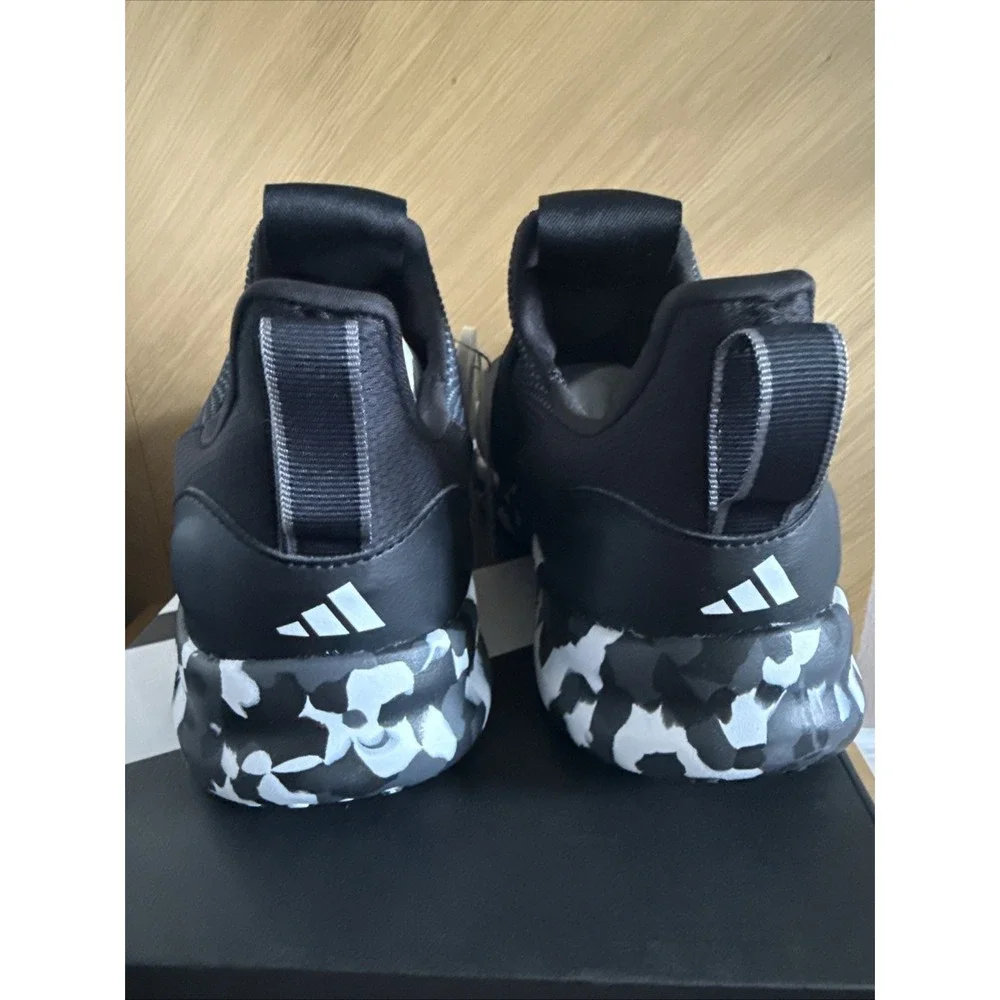 adidas men js0045