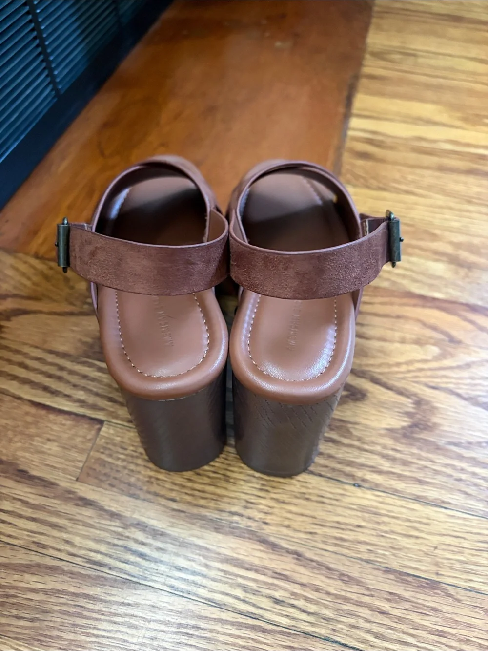 American Eagle Outfitters comfortable brown