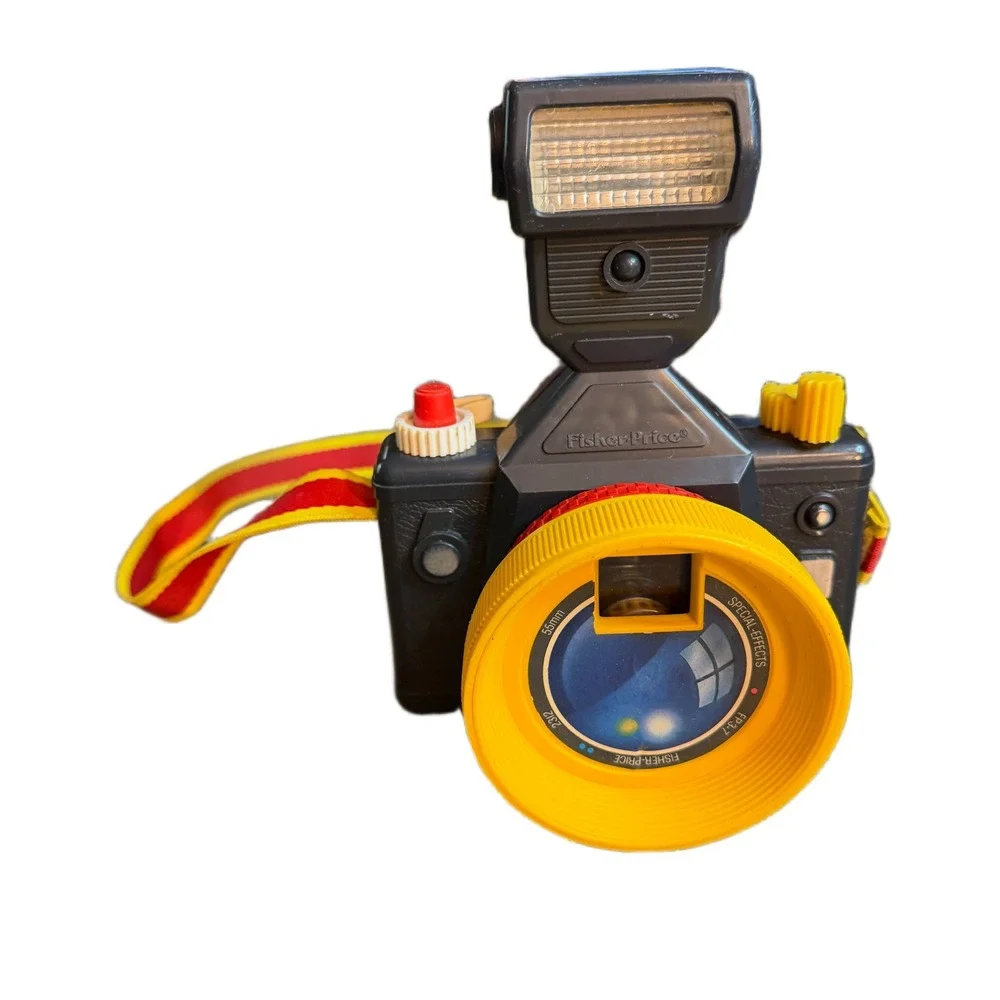 Vintage 1988 Fisher-Price Toy Camera 2312 Special Effects Lens 35mm Style Black