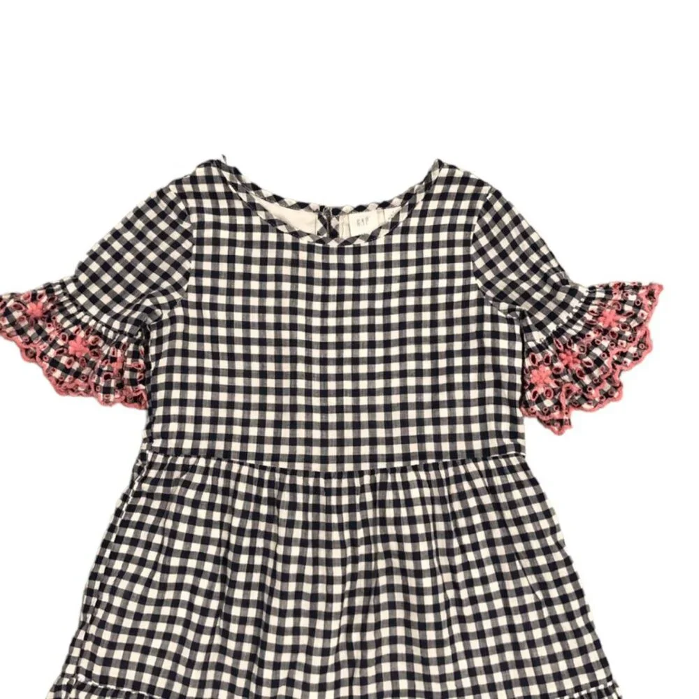 GAP this adorable
