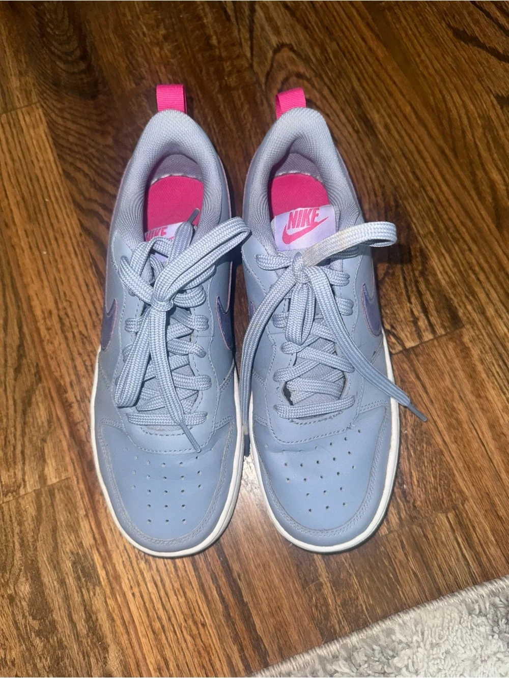 Nike sporty women’s pink