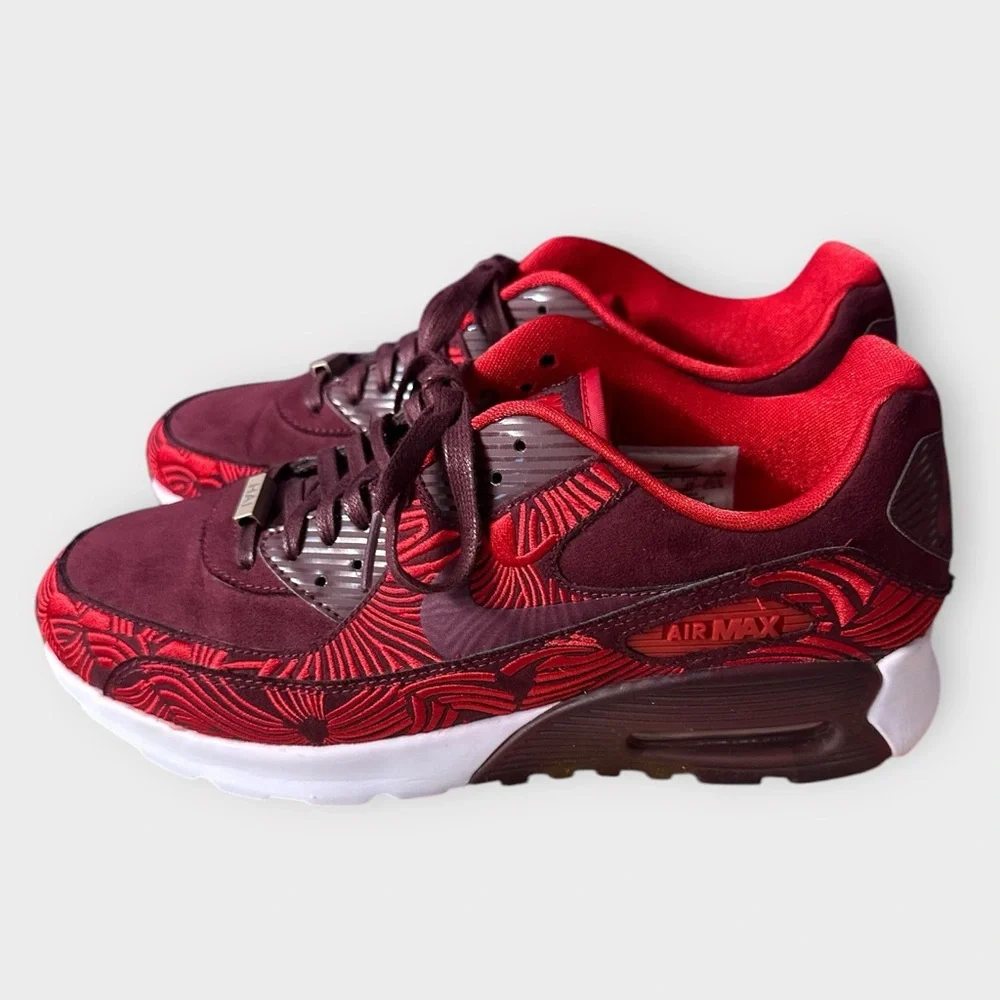 Nike comfortable women’s