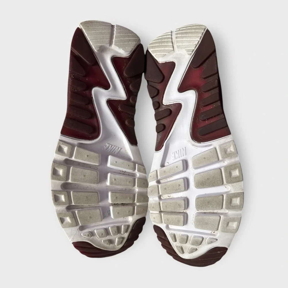 Nike comfortable women’s