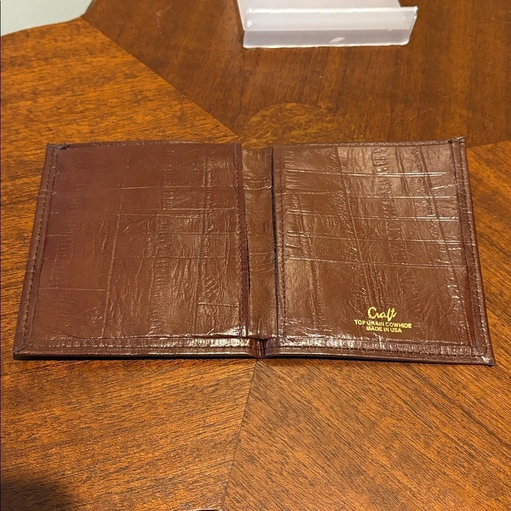 Craft  Wallet  Top grain cowhide Leather Unisex  Eel skin pattern print NWOT