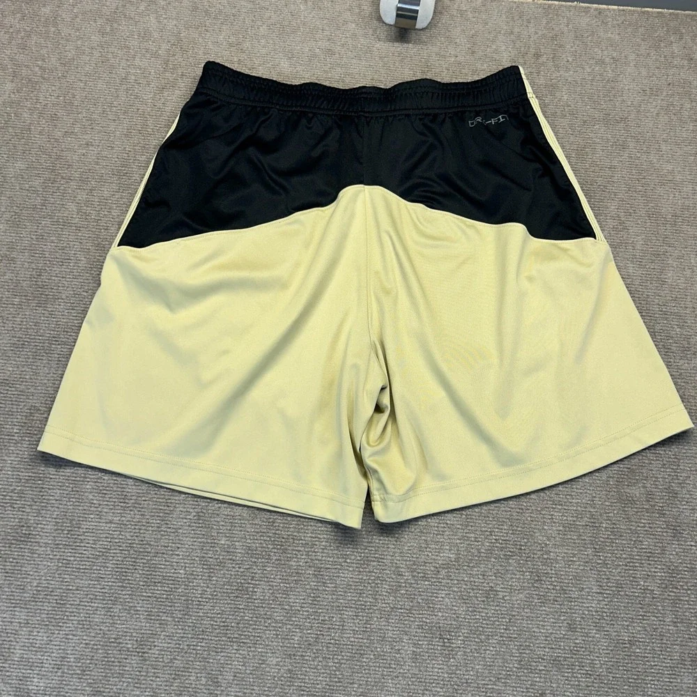 Nike please review