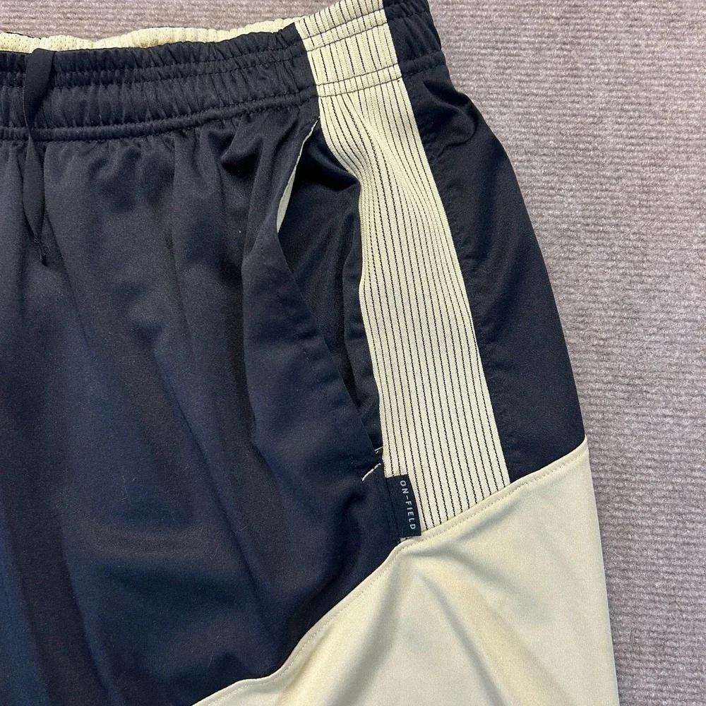 Nike please review
