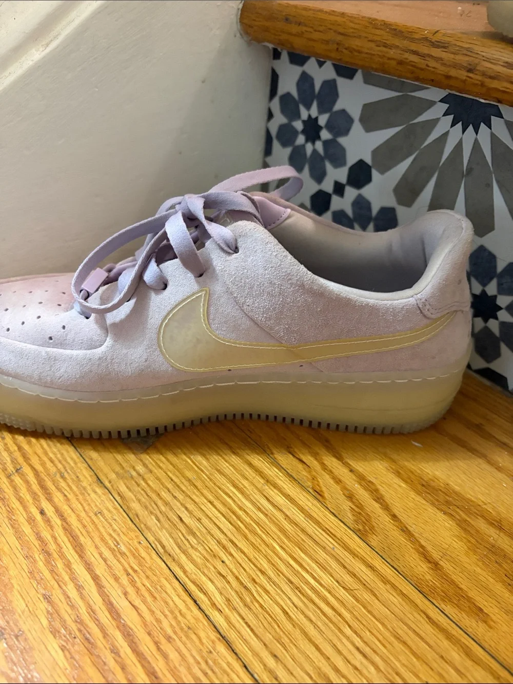 Nike thick rubber swoosh
