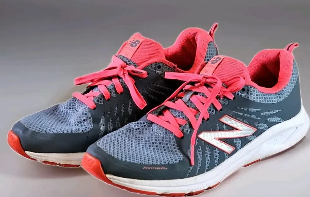 New Balance 1065 Fantom Fit Women's Athletic RevLite Shoes WW1065GR Size 9.5