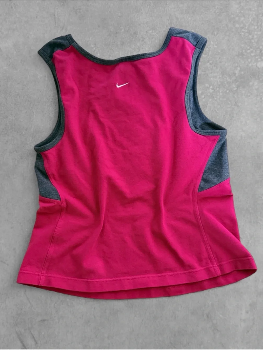 Nike sleeveless athletic