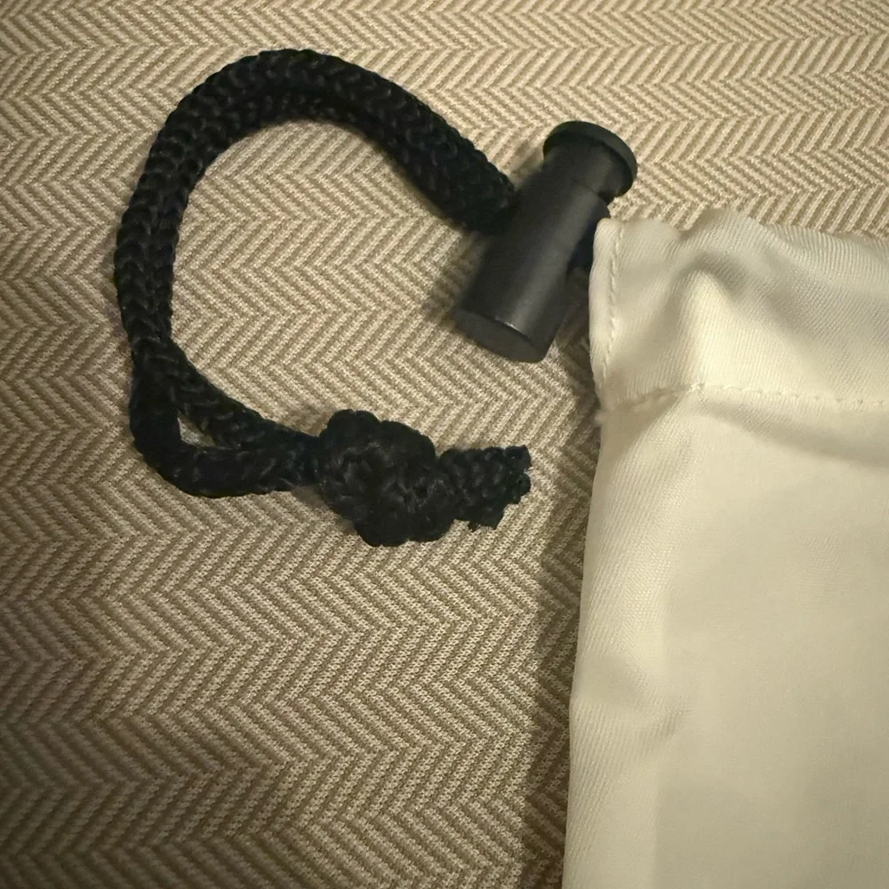lululemon athletica lightweight black