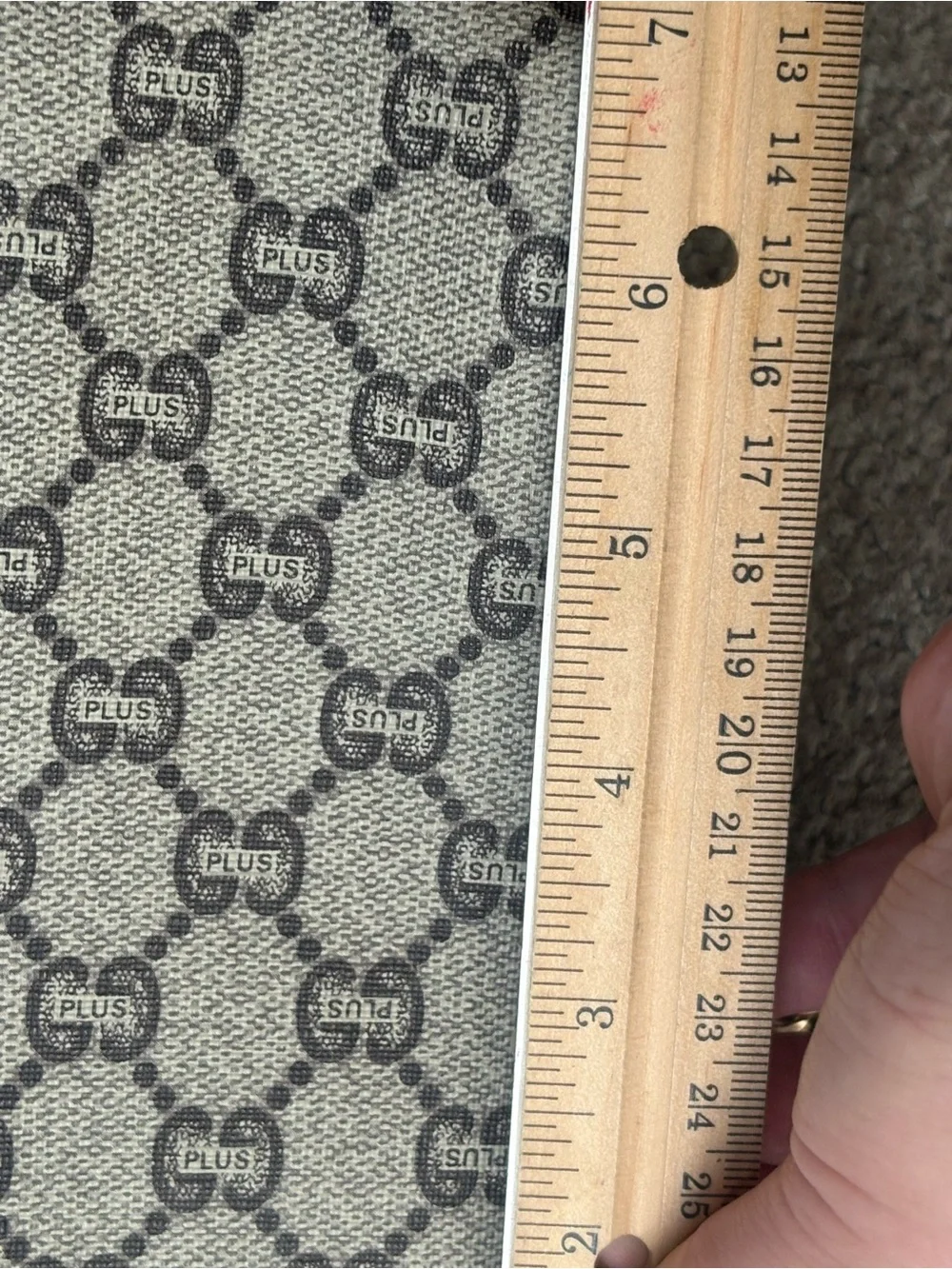 Gucci authentic supreme