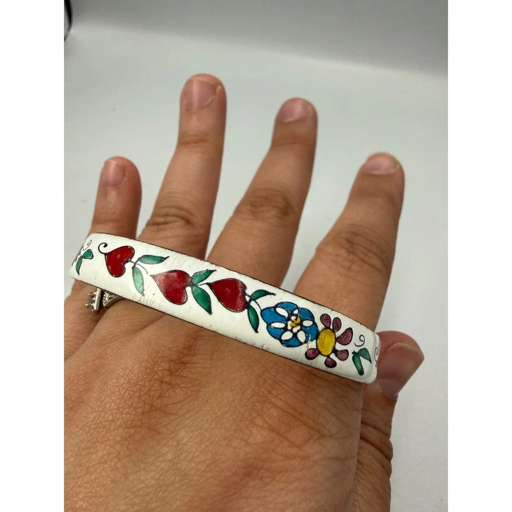 Vintage White Enamel Bangle Bracelet Floral Heart Hand Painted Boho Folk Art
