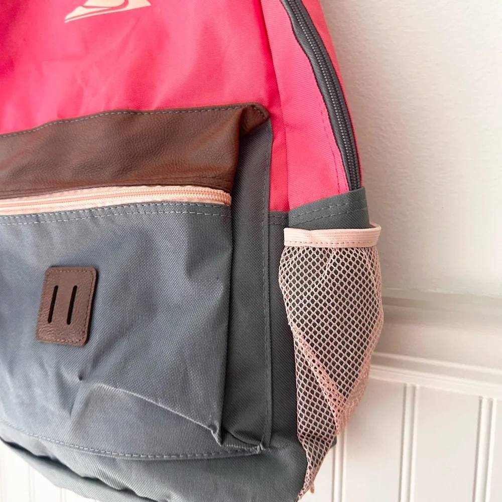 Quiksilver small mark