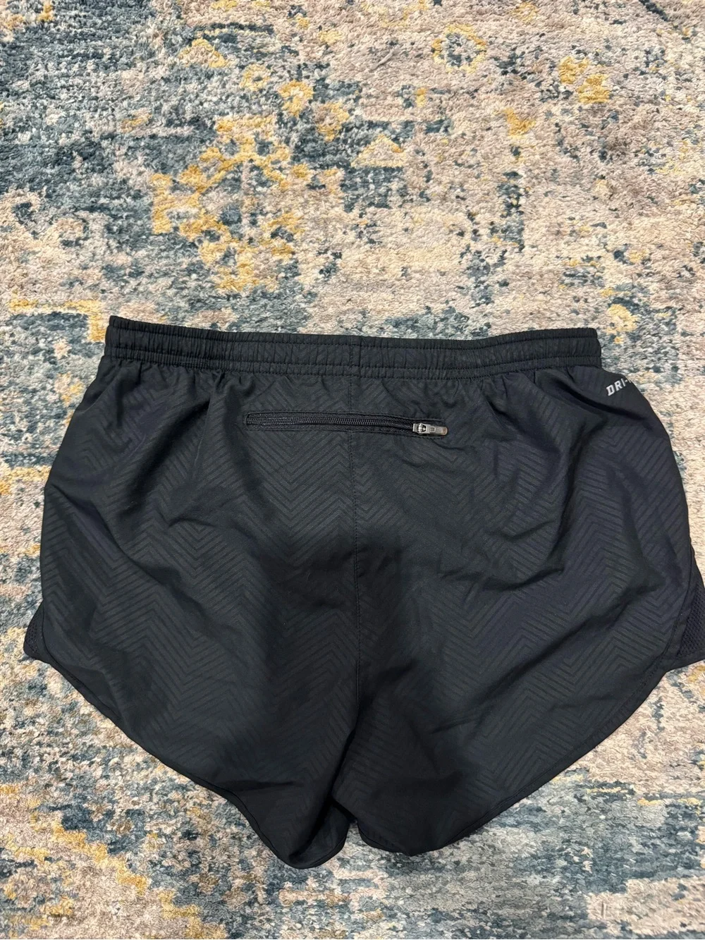 Nike lightweight black