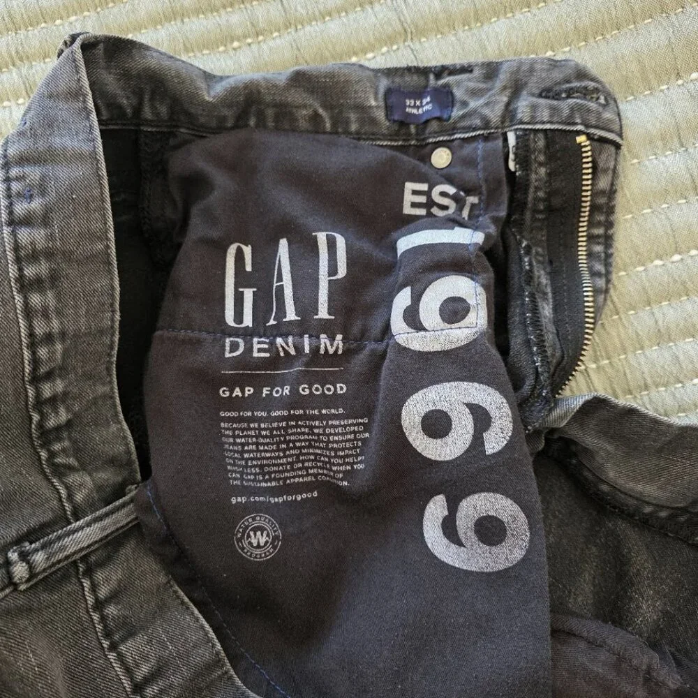 Men's Gap Distressed Jeans