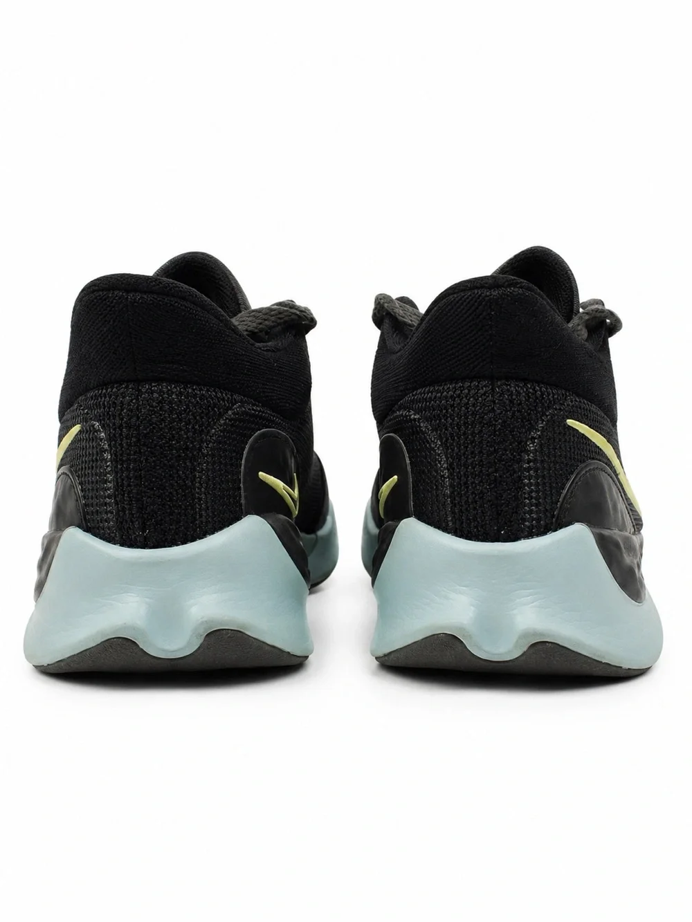 Nike renew elevate