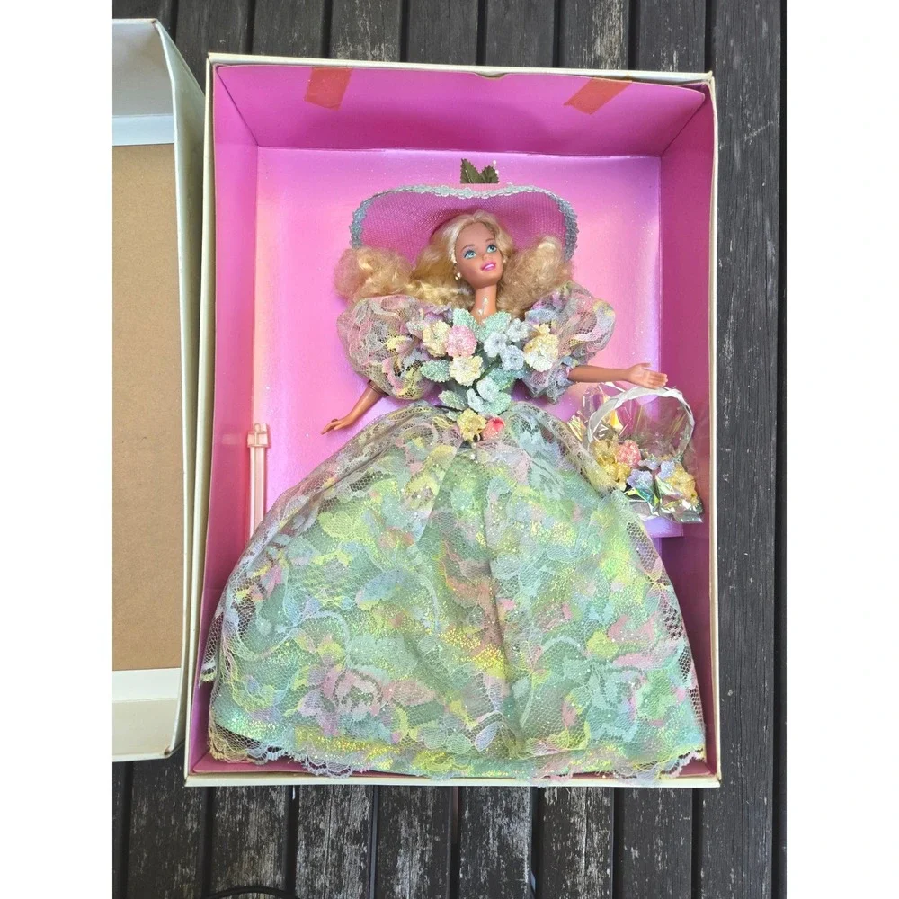 Vintage 1994 Spring Bouquet Barbie Doll Enchanted Seasons Collection Mattel