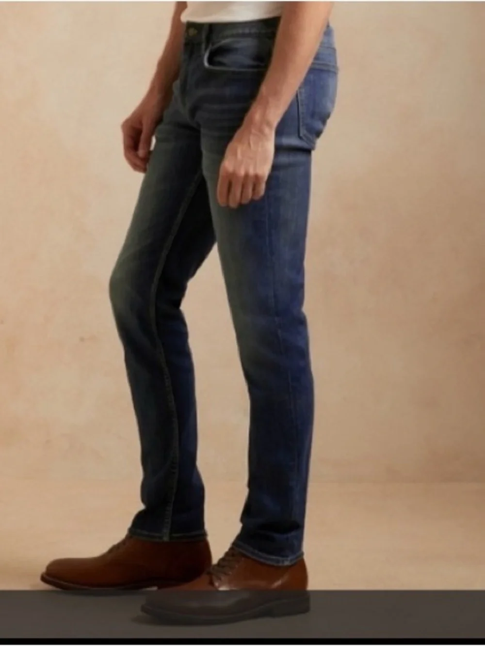 Banana Republic Traveler Slim Dark Wash Jeans 32x30 Stretch Very Dark Blue