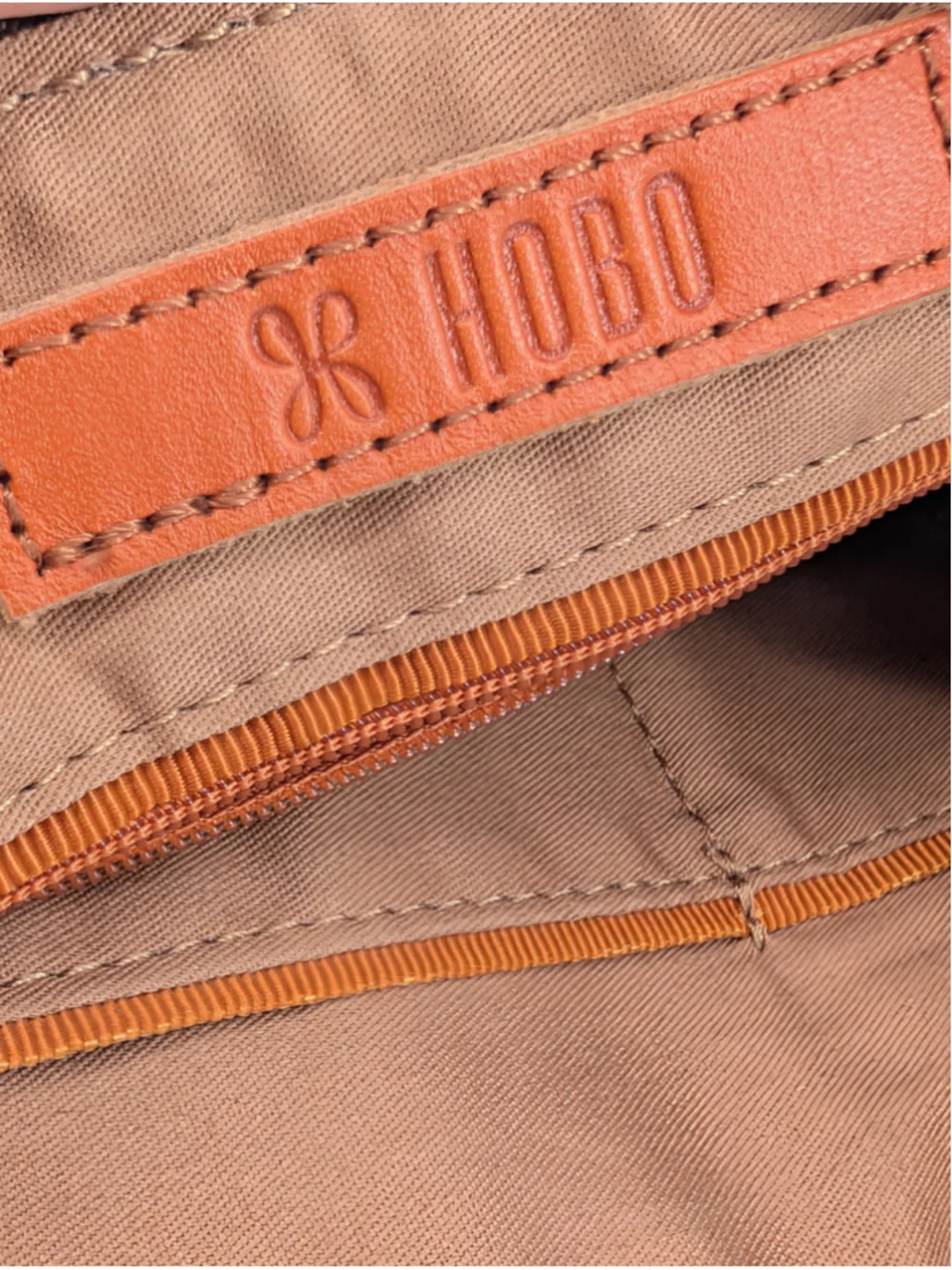 HOBO knox sling