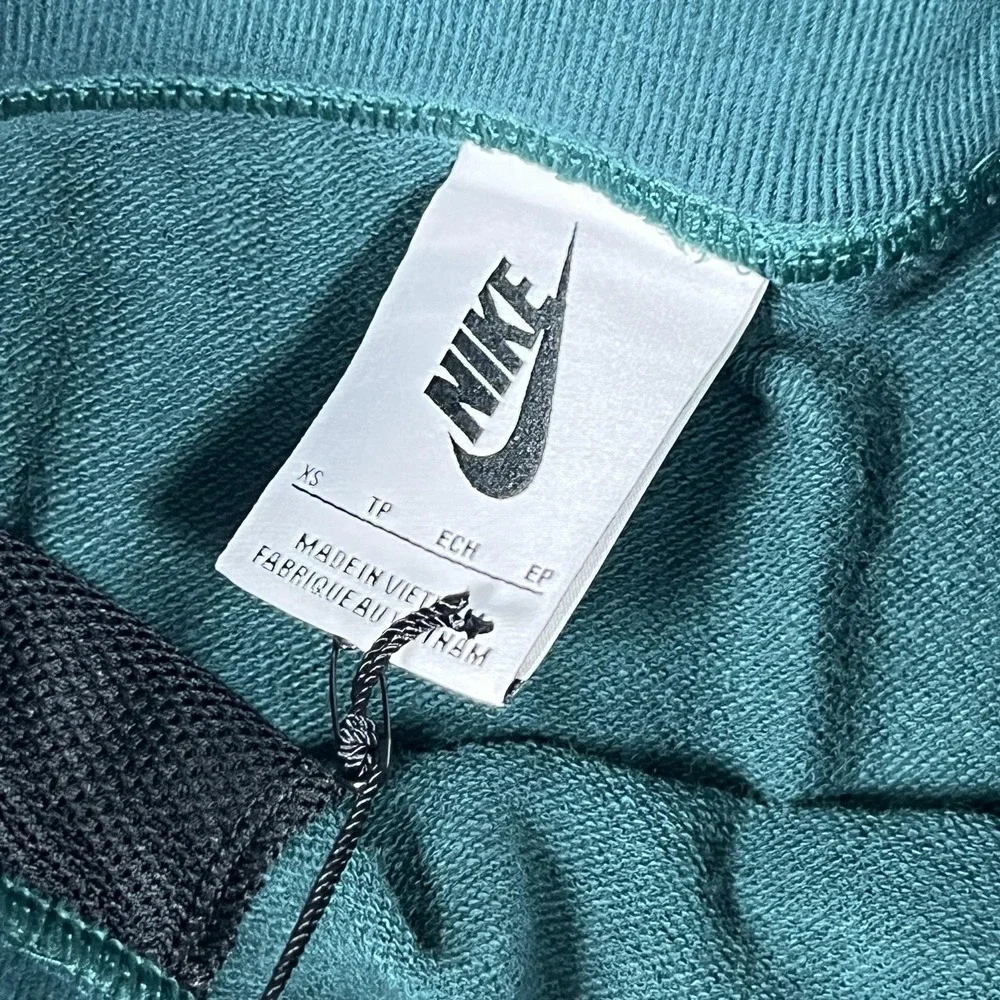 Nike nikelab casual