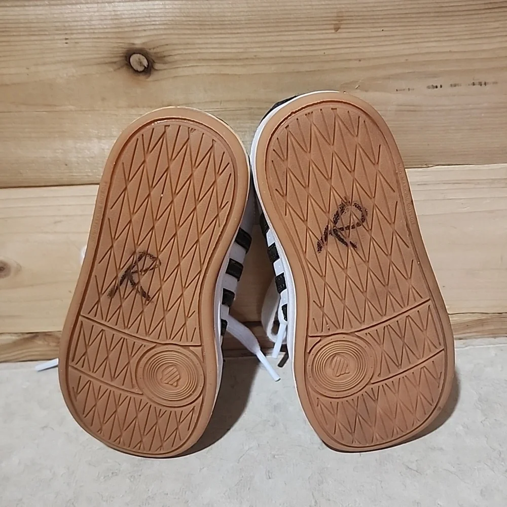 K-Swiss no rips