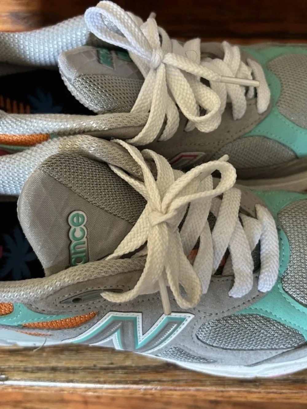 New Balance size men
