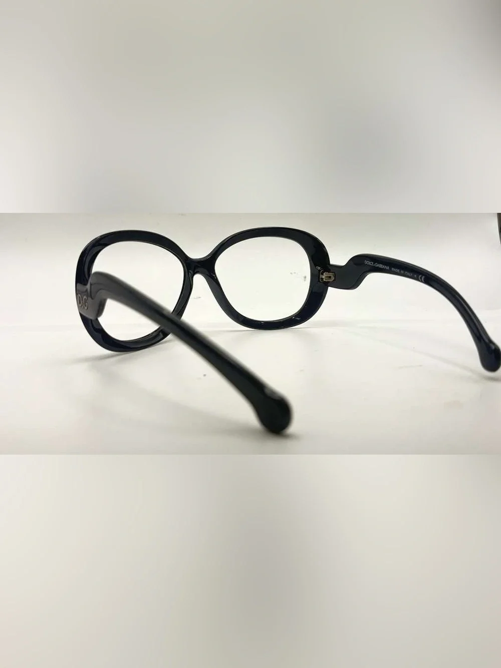 Dolce & Gabbana listing pair