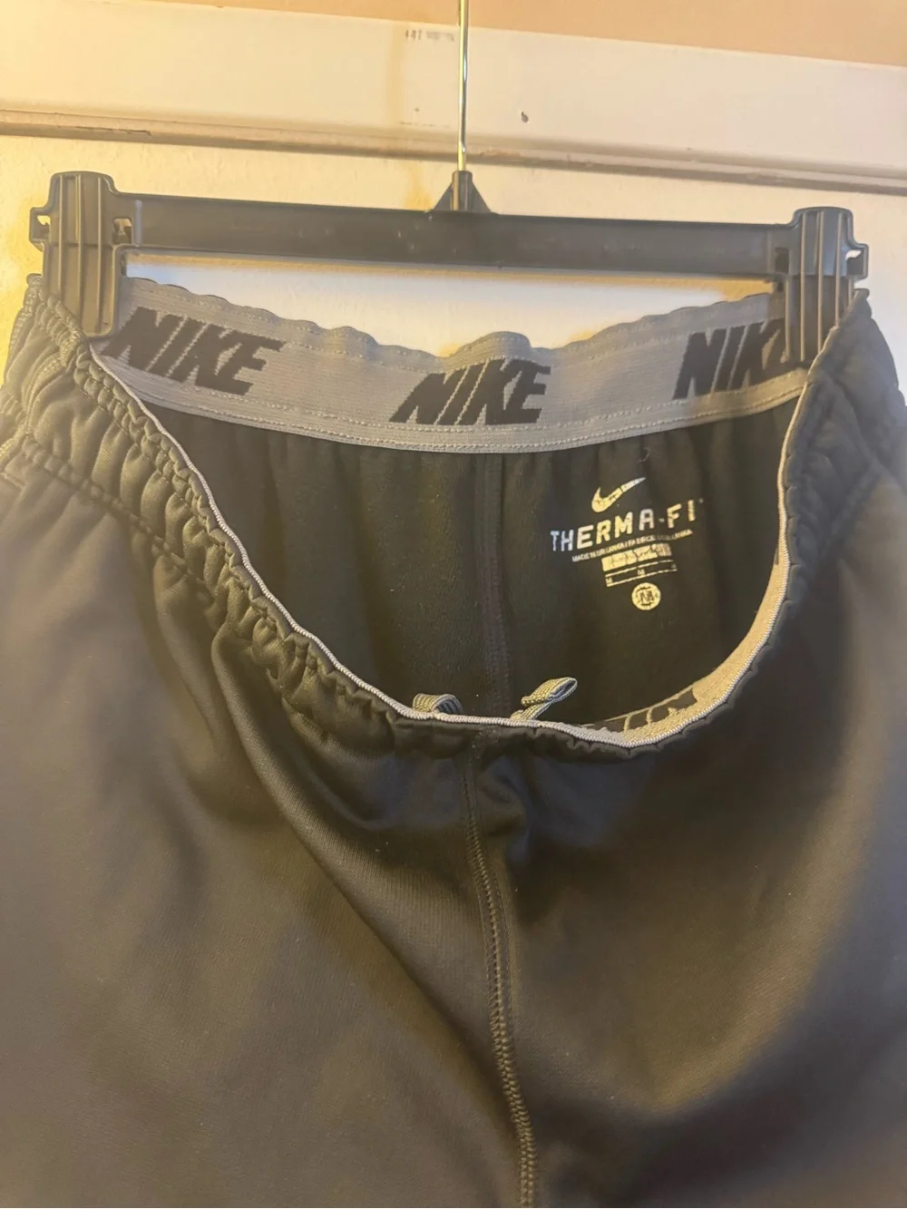 Nike therma fit