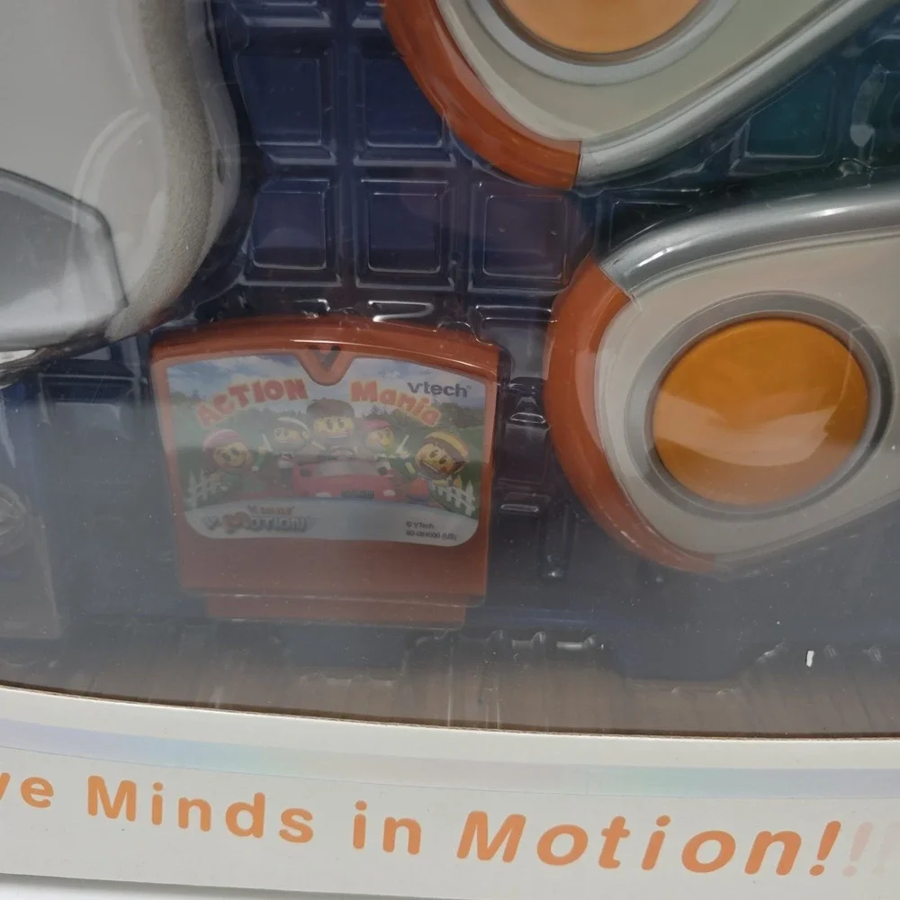 V-Motion Vsmile Active Learning System w/ Bonus Controller - Brand New