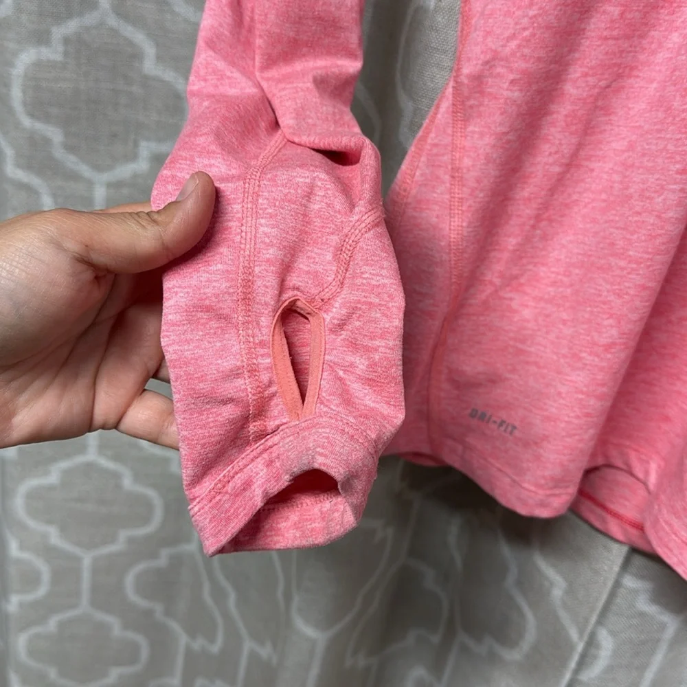 Nike running Pink Fitted with Long Sleeves activewear shirt size XS