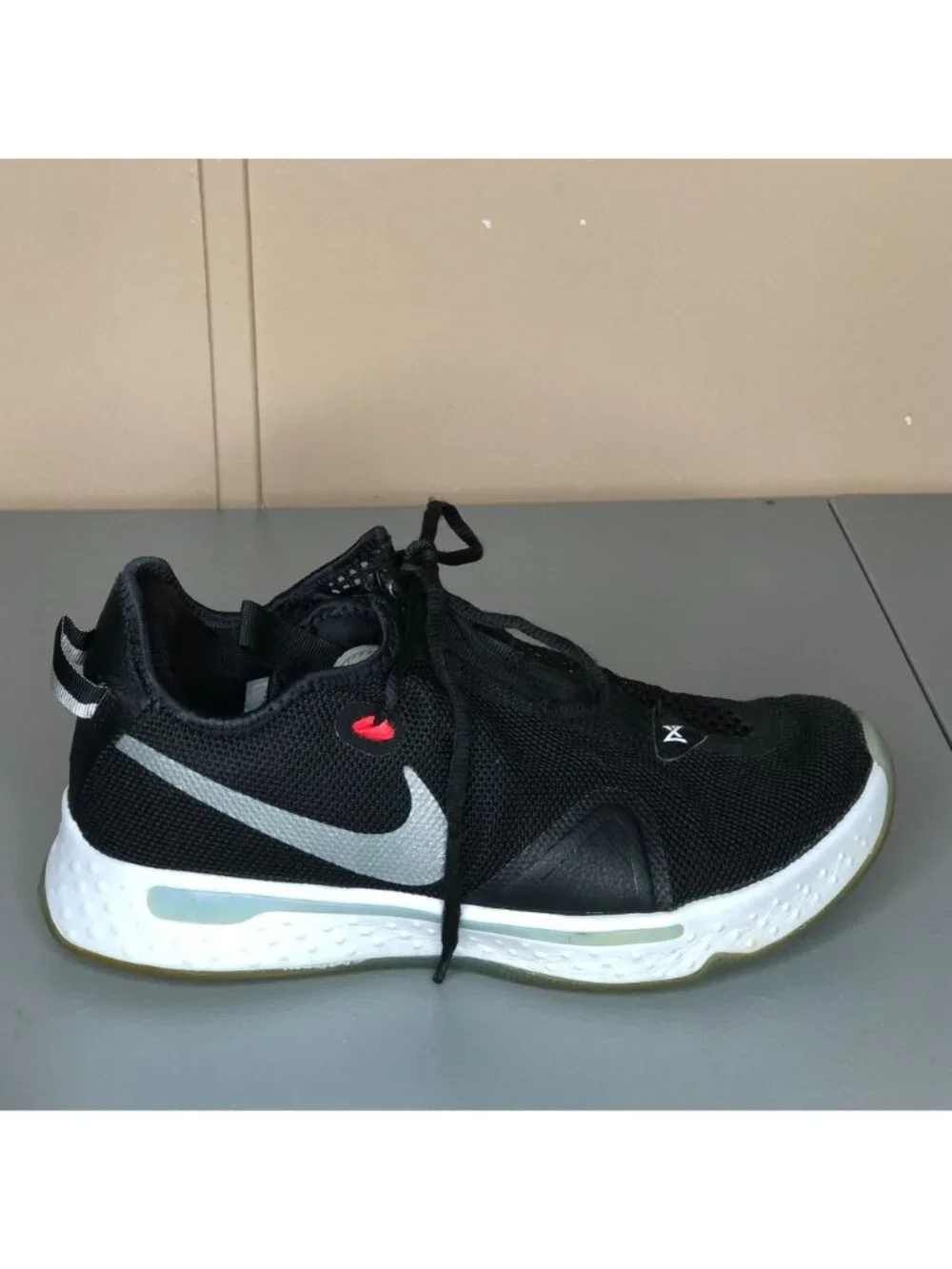 Nike pg paul
