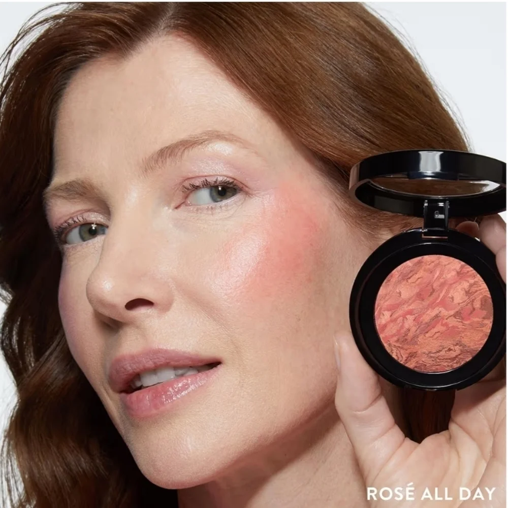 Laura Geller enhance your