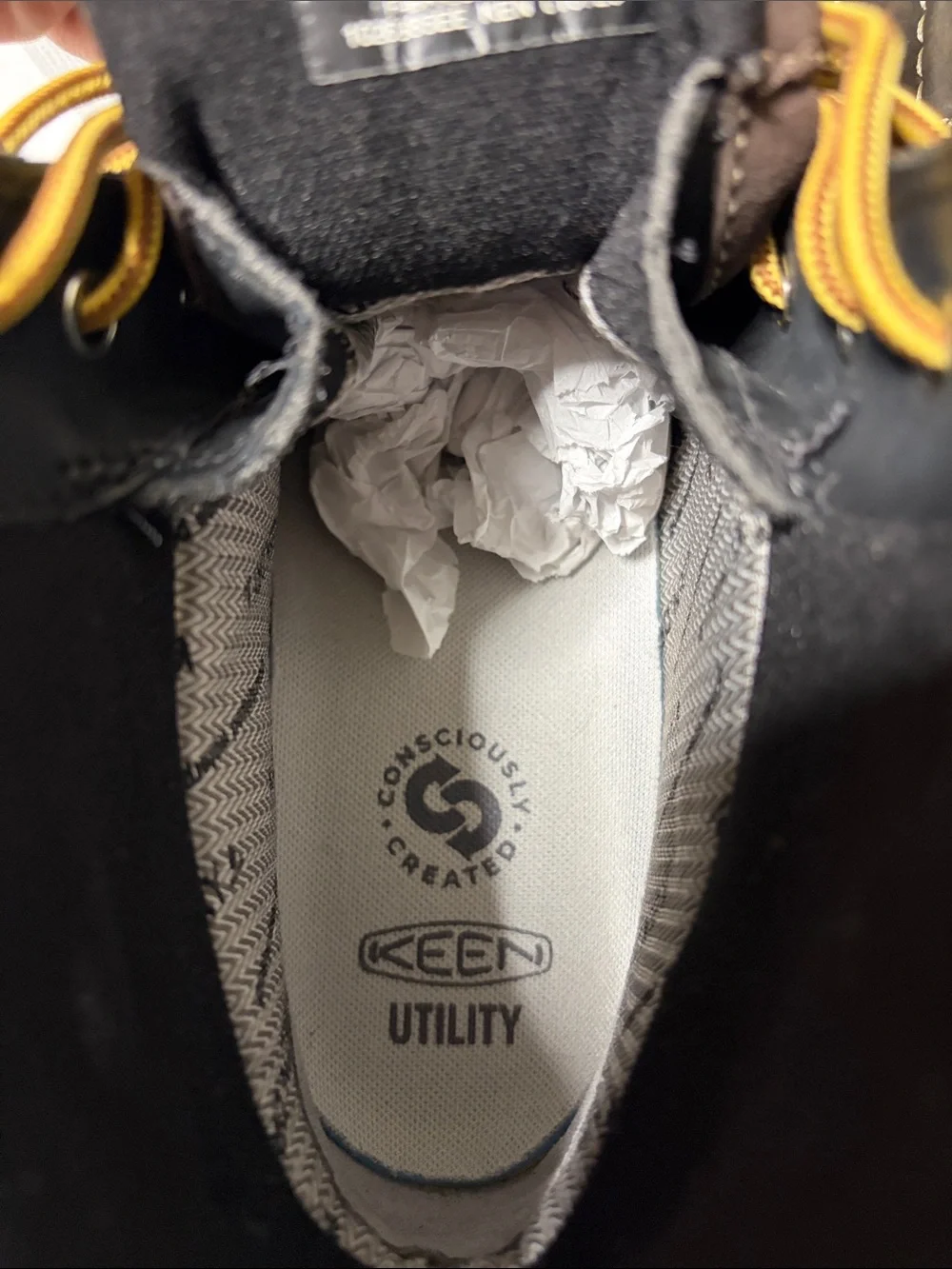 Keen men brown
