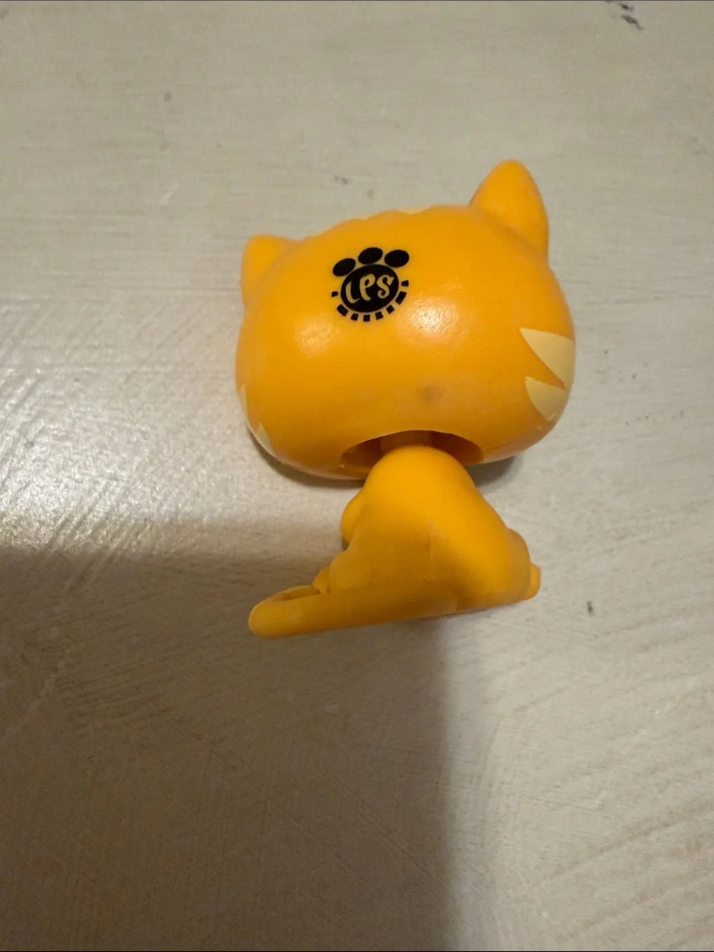 Littlest Pet Shop Fuzzy Gumbopaws Cat #294 From Paristas Cafe Set