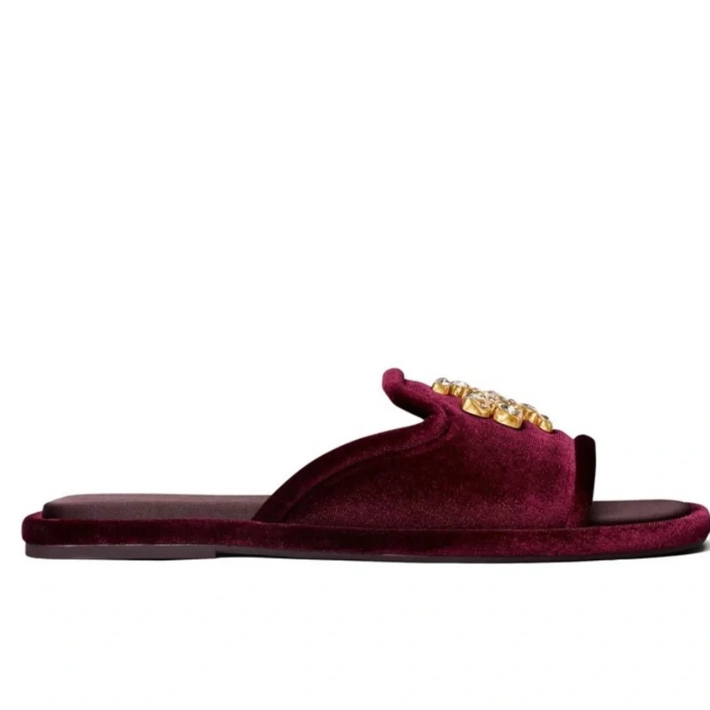 NWT Tory Burch Embellished Logo Velvet Scandals, Be summer ready with this.